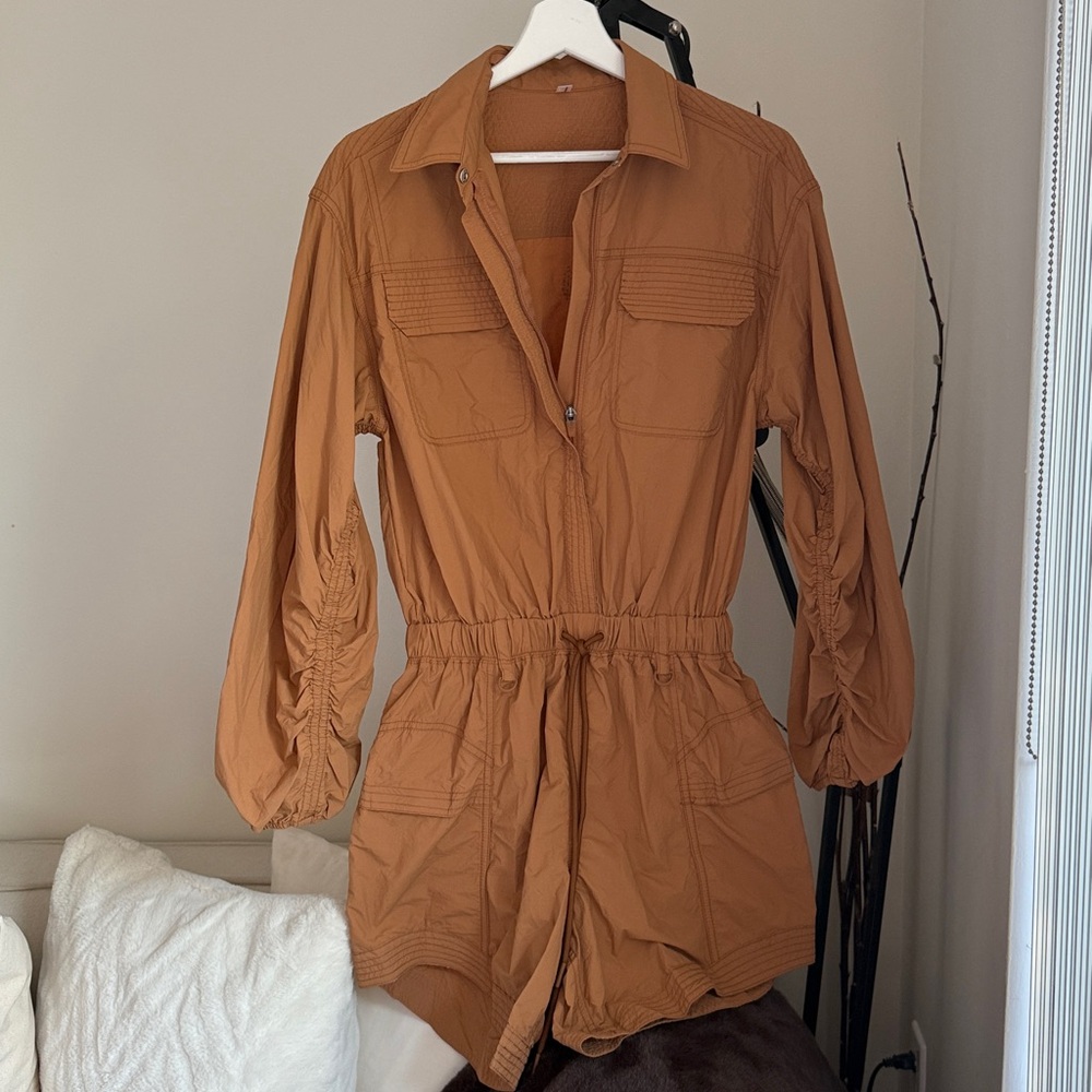 Free People Movement Women's‎ Ochre Tan Long sleeve Romper new